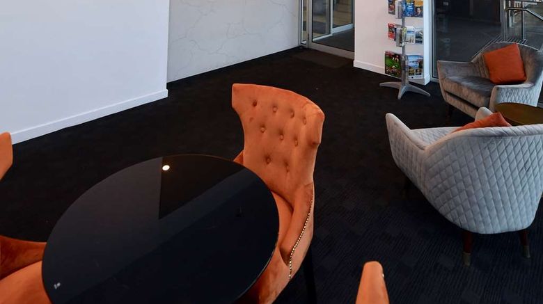<b>Apartments Ink Lobby</b>. Images powered by <a href="https://iceportal.shijigroup.com/" title="IcePortal" target="_blank">IcePortal</a>.