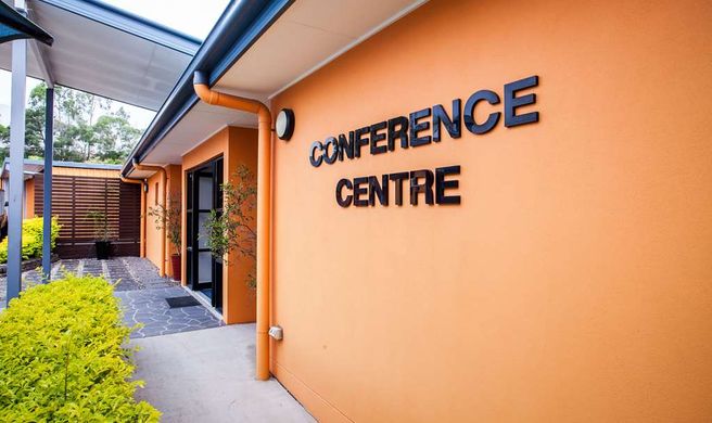 Darra Motel and Conference Centre Exterior
