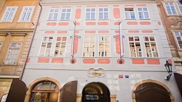 Hotel Golden Key Exterior