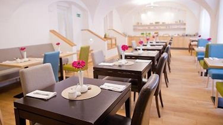 Hotel Golden Key Restaurant