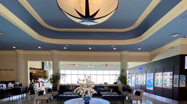 <b>The Villas at Simpson Bay Resort Lobby</b>. Images powered by <a href="https://iceportal.shijigroup.com/" title="IcePortal" target="_blank">IcePortal</a>.