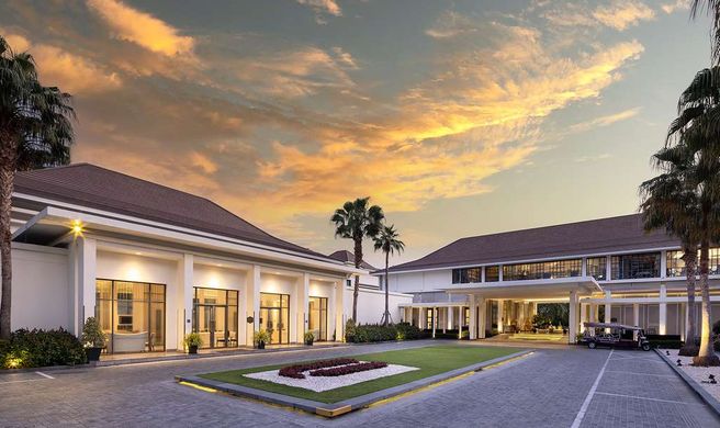 U Sathorn Bangkok Exterior