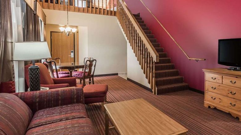 <b>Baymont Inn & Suites Mequon/Milwaukee Suite</b>. Images powered by <a href="https://iceportal.shijigroup.com/" title="IcePortal" target="_blank">IcePortal</a>.