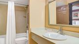 Days Inn & Suites Tampa Near Ybor City Room