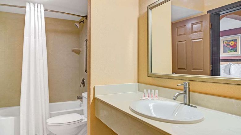 <b>Days Inn & Suites Tampa Near Ybor City Room</b>. Images powered by <a href="https://iceportal.shijigroup.com/" title="IcePortal" target="_blank">IcePortal</a>.