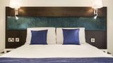 Ramada Oxford M40 Room