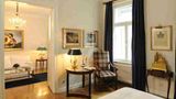 <b>Splendid Hotel Suite</b>. Images powered by <a href="https://iceportal.shijigroup.com/" title="IcePortal" target="_blank">IcePortal</a>.