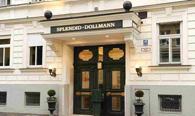 Splendid Hotel Exterior