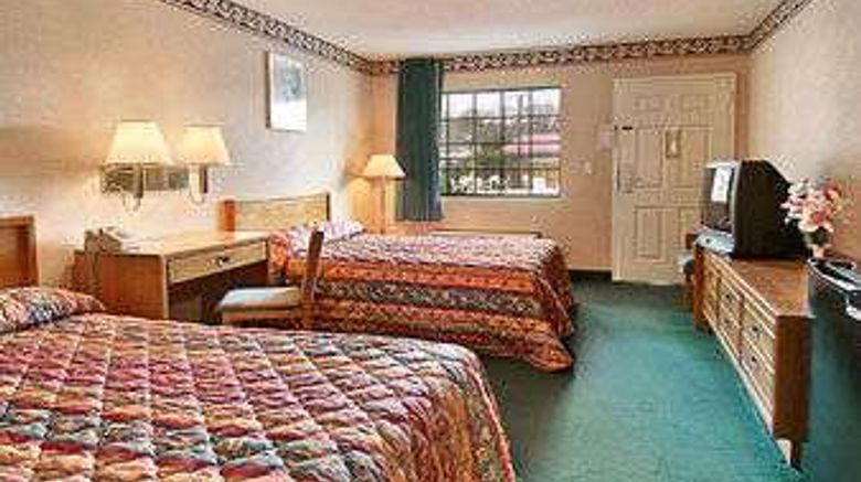 <b>Knights Inn Cleveland Room</b>. Images powered by <a href="https://iceportal.shijigroup.com/" title="IcePortal" target="_blank">IcePortal</a>.