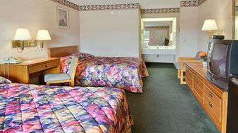 <b>Knights Inn Cleveland Room</b>. Images powered by <a href="https://iceportal.shijigroup.com/" title="IcePortal" target="_blank">IcePortal</a>.