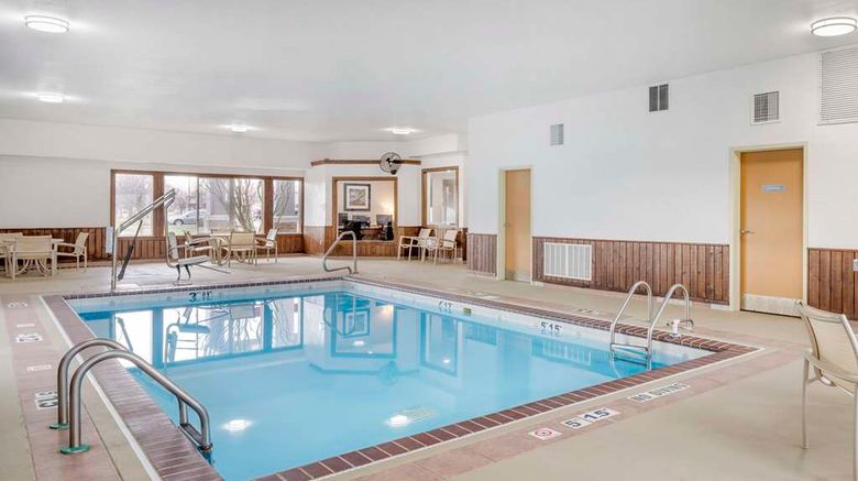 <b>Best Western Celina Pool</b>. Images powered by <a href="https://iceportal.shijigroup.com/" title="IcePortal" target="_blank">IcePortal</a>.