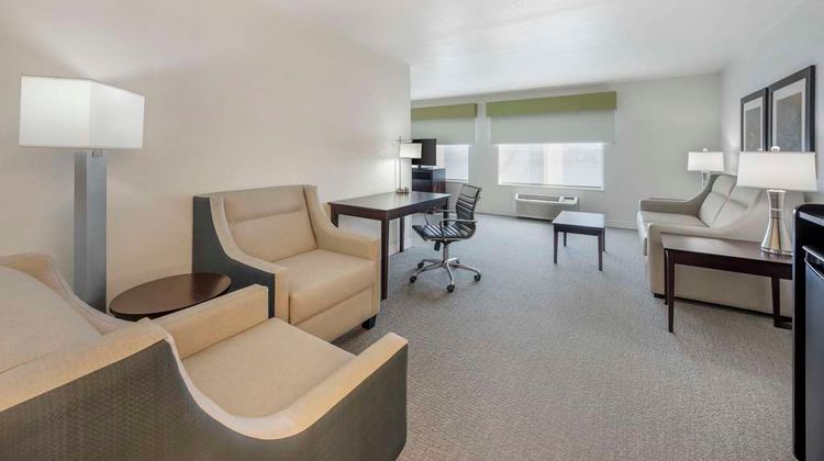 Best Western Celina Suite