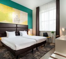 Best Western Zaan Inn Room