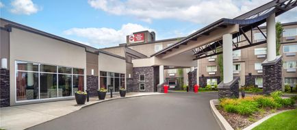 Best Western Plus Edmonton Airport Exterior