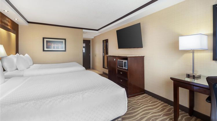 Best Western Plus Edmonton Airport Room
