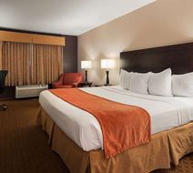 Best Western Flora Inn Room