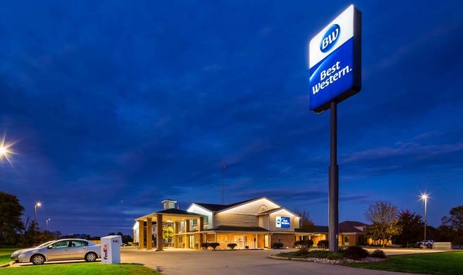 Best Western Flora Inn Exterior