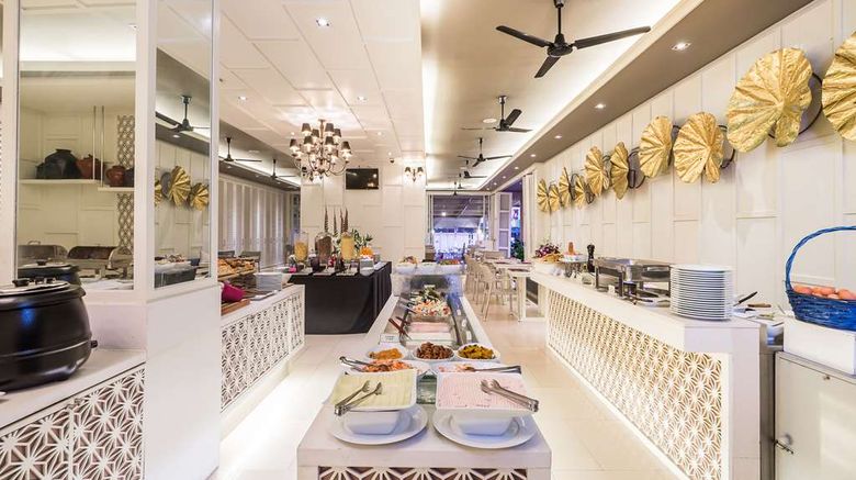 <b>Best Western Patong Beach Restaurant</b>. Images powered by <a href="https://iceportal.shijigroup.com/" title="IcePortal" target="_blank">IcePortal</a>.