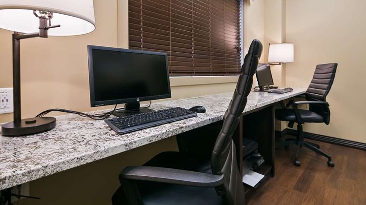 Best Western Plus Lacombe Inn & Suites Other