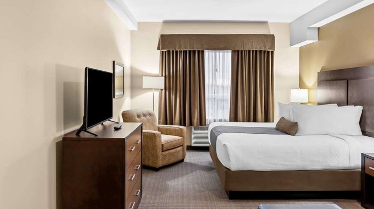 Best Western Plus Lacombe Inn & Suites Spa