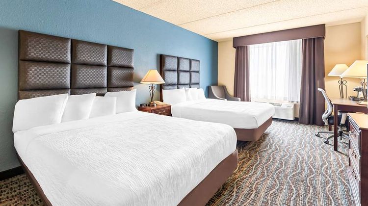 Best Western Holiday Manor Room