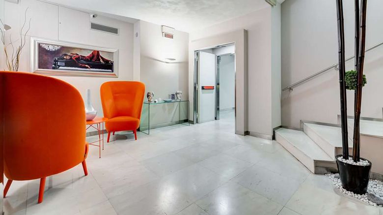 <b>Best Western Cinemusic Hotel Lobby</b>. Images powered by <a href="https://iceportal.shijigroup.com/" title="IcePortal" target="_blank">IcePortal</a>.