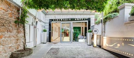 Best Western Cinemusic Hotel Exterior