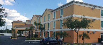 Best Western Wesley Chapel Exterior