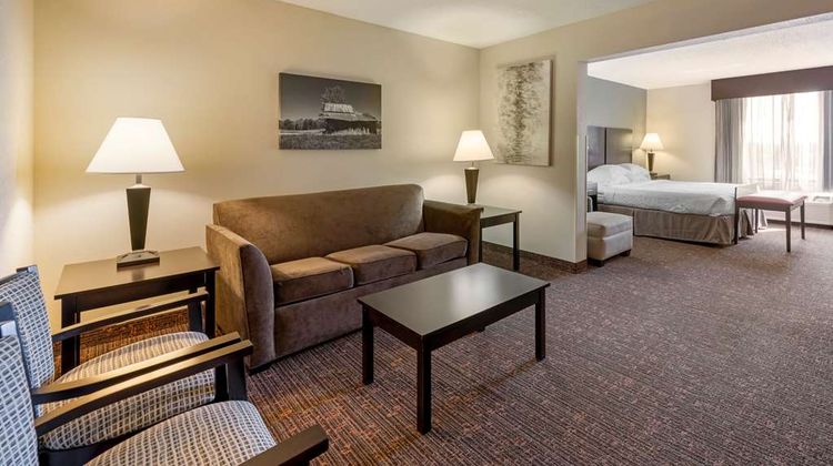 Best Western Plus Omaha Airport Inn Room