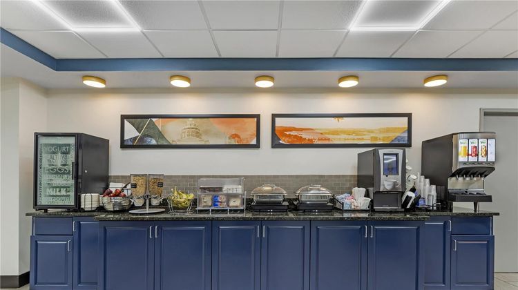 Best Western Plus Omaha Airport Inn Restaurant