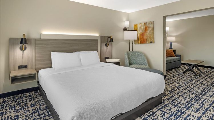 Best Western Plus Omaha Airport Inn Room