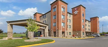 Best Western Plus Omaha Airport Inn Exterior
