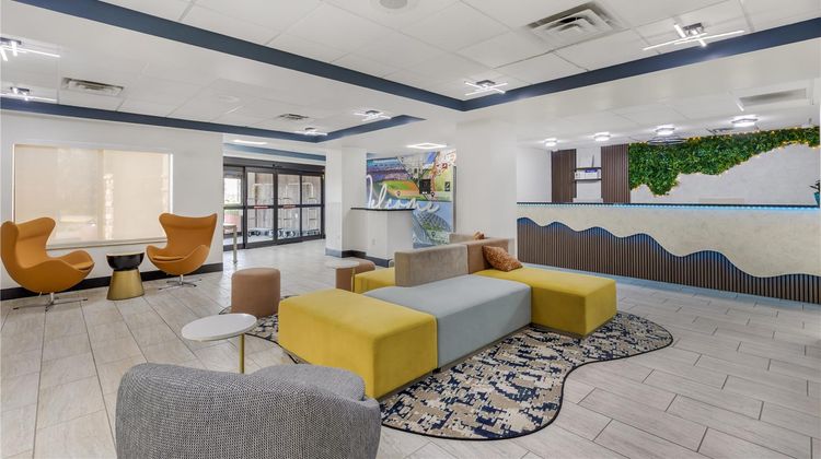 Best Western Plus Omaha Airport Inn Lobby