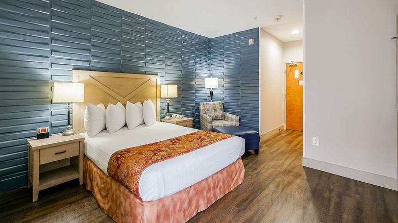 <b>Best Western Peace Arch Inn Room</b>. Images powered by <a href="https://iceportal.shijigroup.com/" title="IcePortal" target="_blank">IcePortal</a>.