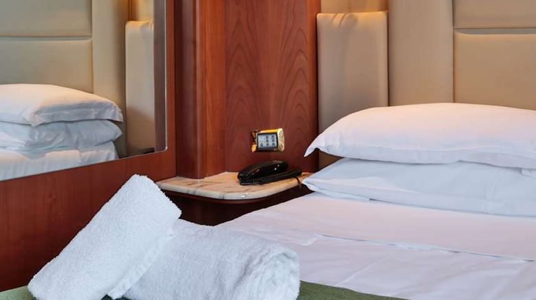 <b>Best Western Hotel Anthurium Room</b>. Images powered by <a href="https://iceportal.shijigroup.com/" title="IcePortal" target="_blank">IcePortal</a>.