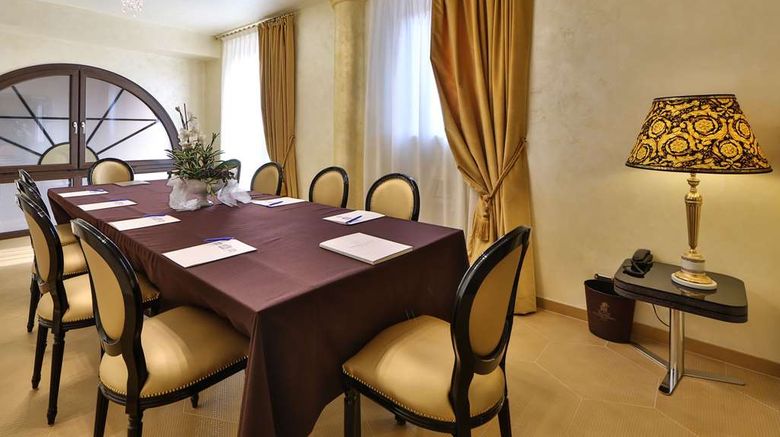 <b>Best Western Premier Milano Palace Hotel Meeting</b>. Images powered by <a href="https://iceportal.shijigroup.com/" title="IcePortal" target="_blank">IcePortal</a>.