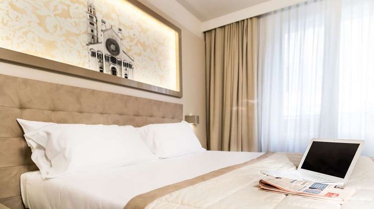 Best Western Premier Milano Palace Hotel Room