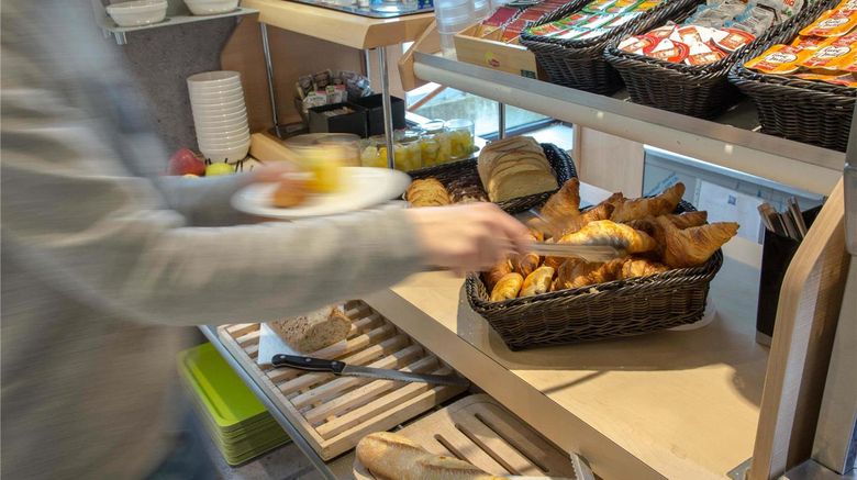 <b>Ibis Budget Vienne Sud Restaurant</b>. Images powered by <a href="https://iceportal.shijigroup.com/" title="IcePortal" target="_blank">IcePortal</a>.