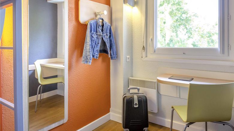 <b>Ibis Budget Vienne Sud Room</b>. Images powered by <a href="https://iceportal.shijigroup.com/" title="IcePortal" target="_blank">IcePortal</a>.