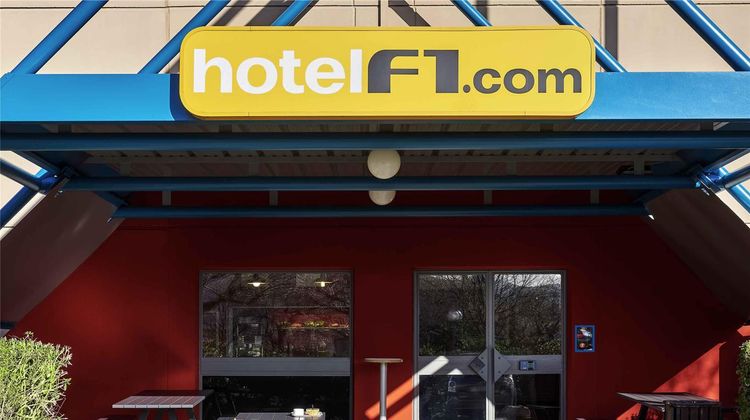 Hotelf1 Toulouse Exterior