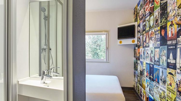 HotelF1 Lyon Sud Oullins Room