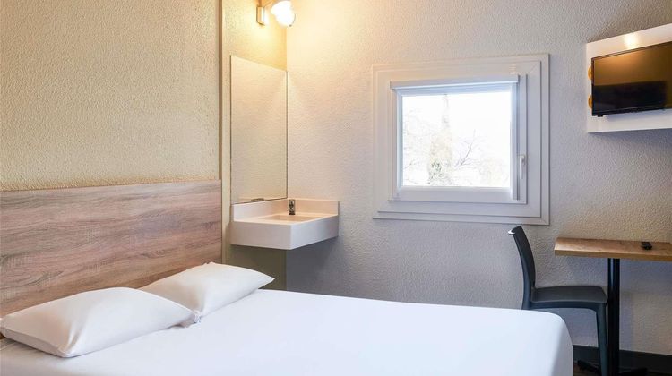 HotelF1 Nimes Ouest Room