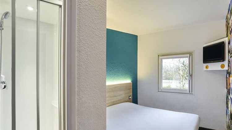 HotelF1 Saint Malo Room