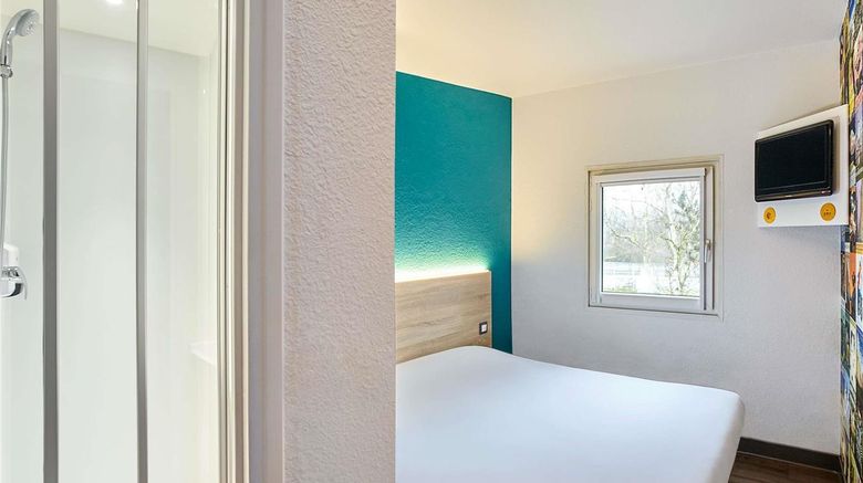<b>HotelF1 Vesoul Hotel Room</b>. Images powered by <a href="https://iceportal.shijigroup.com/" title="IcePortal" target="_blank">IcePortal</a>.