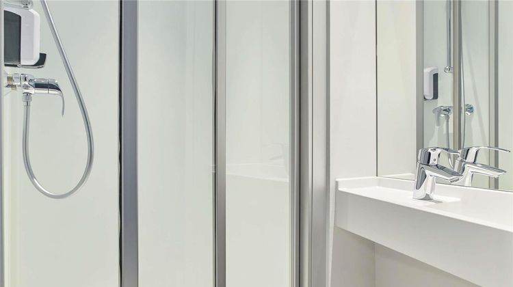 HotelF1 Vesoul Hotel Room
