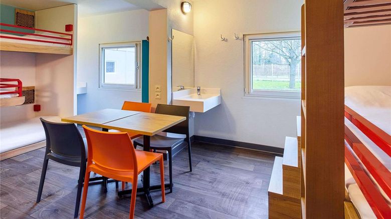 <b>Hotelf1 Lyon Venissieux Etats-unis Room</b>. Images powered by <a href="https://iceportal.shijigroup.com/" title="IcePortal" target="_blank">IcePortal</a>.