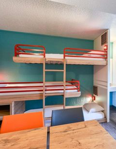 Hotelf1 Lyon Venissieux Etats-unis