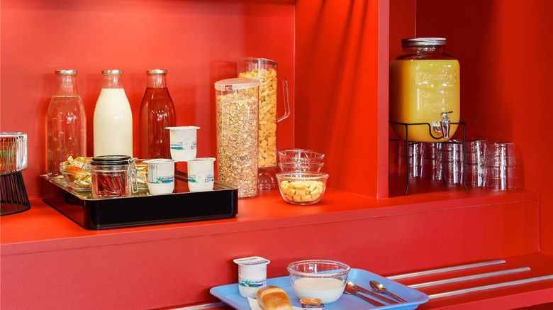 <b>HotelF1 Lorient Hotel Restaurant</b>. Images powered by <a href="https://iceportal.shijigroup.com/" title="IcePortal" target="_blank">IcePortal</a>.
