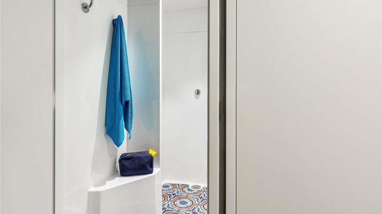 <b>HotelF1 Rouen Sud Parc Expos Room</b>. Images powered by <a href="https://iceportal.shijigroup.com/" title="IcePortal" target="_blank">IcePortal</a>.