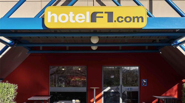 HotelF1 Mulhouse Bale Aeroport Exterior